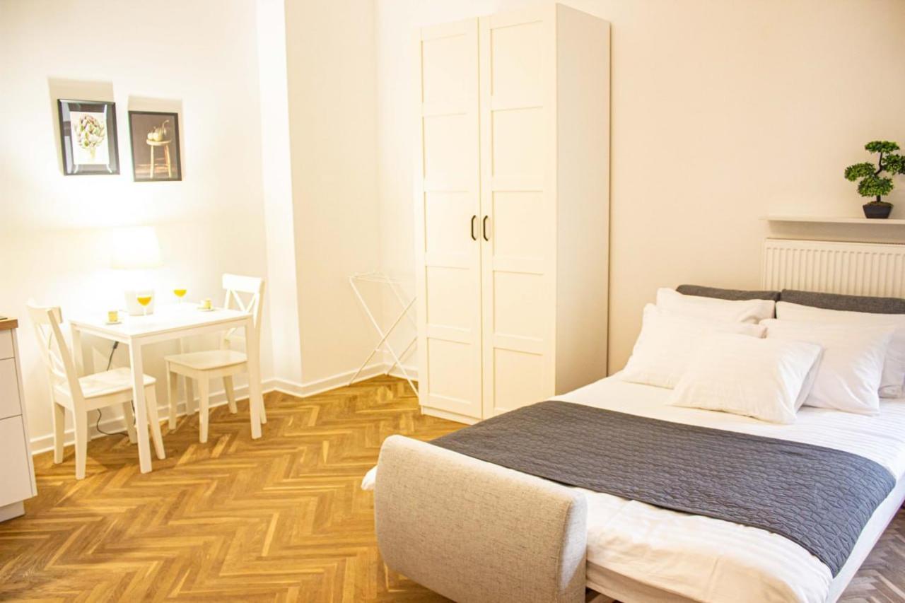 Mieszkanie W Sercu Warszawy Warsaw Exterior photo